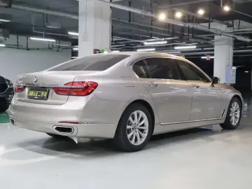 2016 BMW M760Le с пробегом 104 000 км