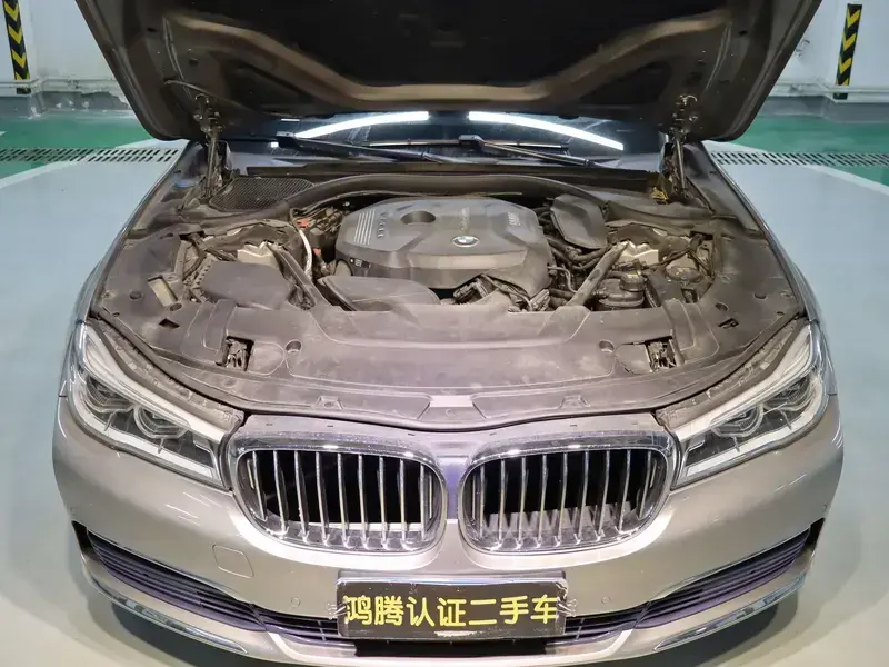 2016 BMW M760Le с пробегом 104 000 км