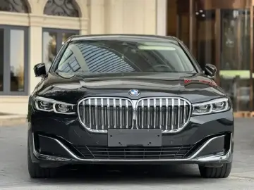 2021 BMW M760Le с пробегом 72 000 км