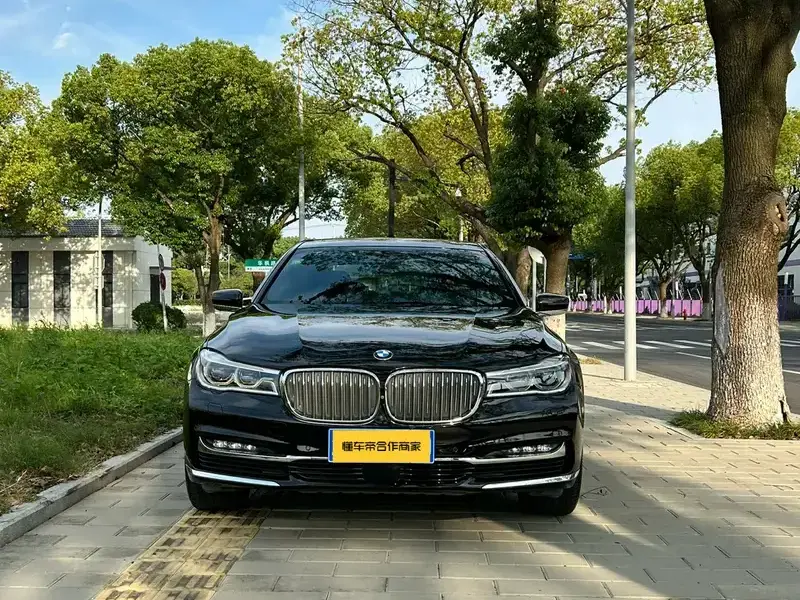 2017 BMW M760Le с пробегом 91 000 км