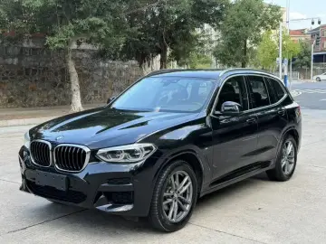BMW X3 M50
