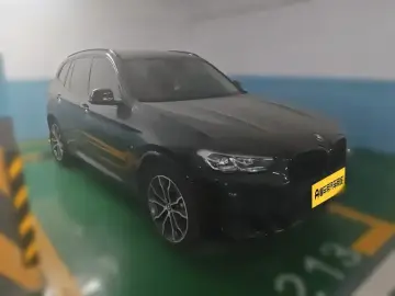 2022 BMW X3 M50 с пробегом 132 400 км