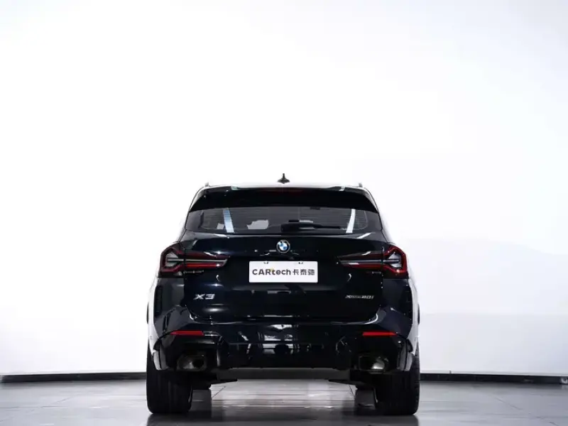 2023 BMW X3 M50 с пробегом 12 000 км