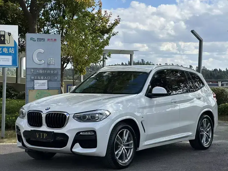 2018 BMW X3 M50 с пробегом 108 000 км