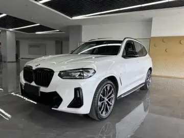 BMW X3 M50