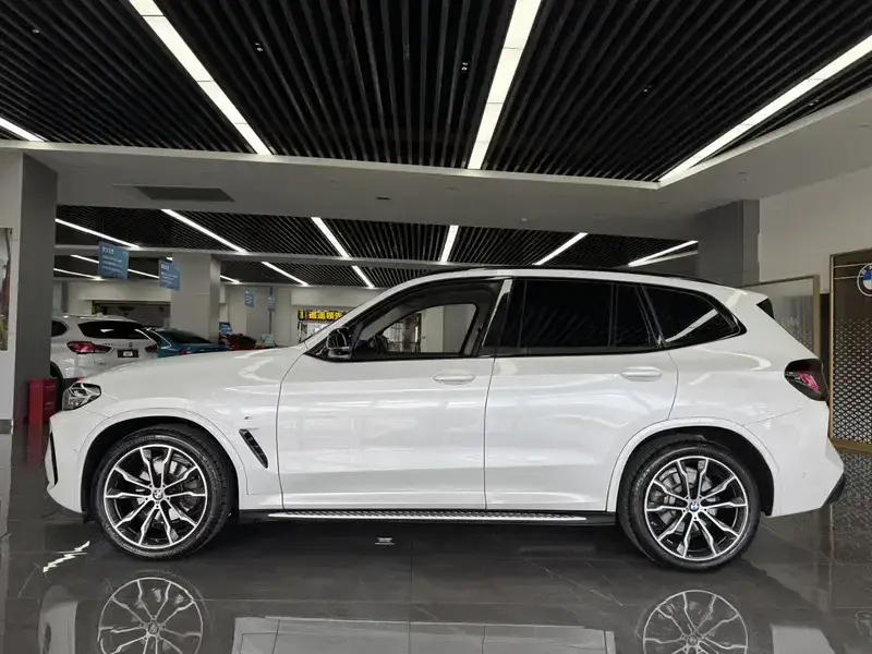 2023 BMW X3 M50 с пробегом 58 000 км
