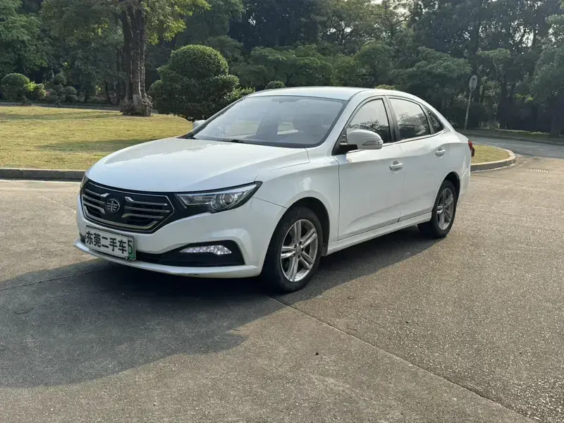 2019 Bestune B30EV с пробегом 183 000 км