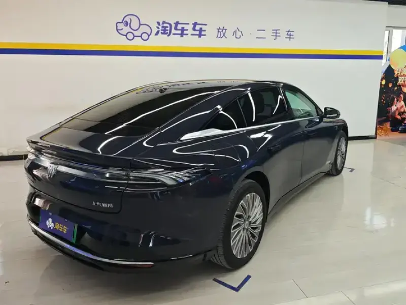 2025 Buick Zenith Sedan с пробегом 6 000 км