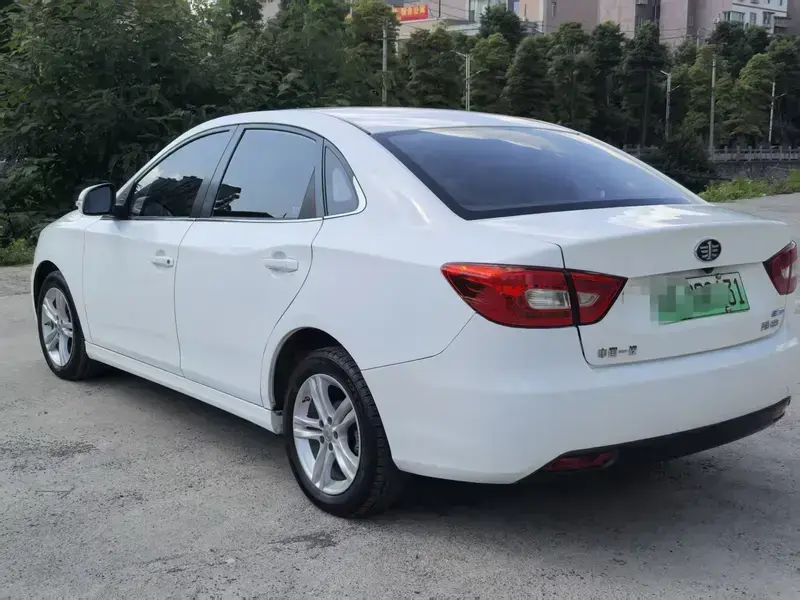 2019 Bestune B30EV с пробегом 190 000 км