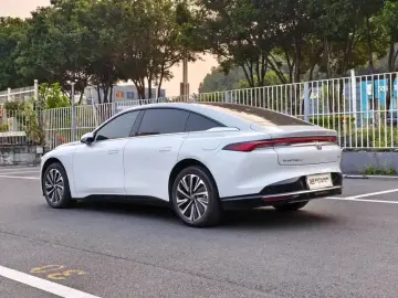 2025 Buick Zenith Sedan с пробегом 9 000 км