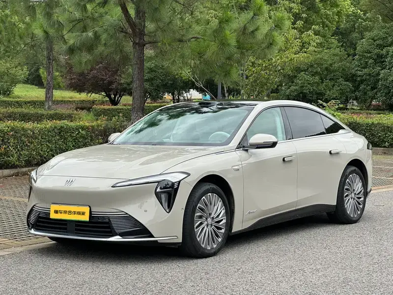 2025 Buick Zenith Sedan с пробегом 16 000 км