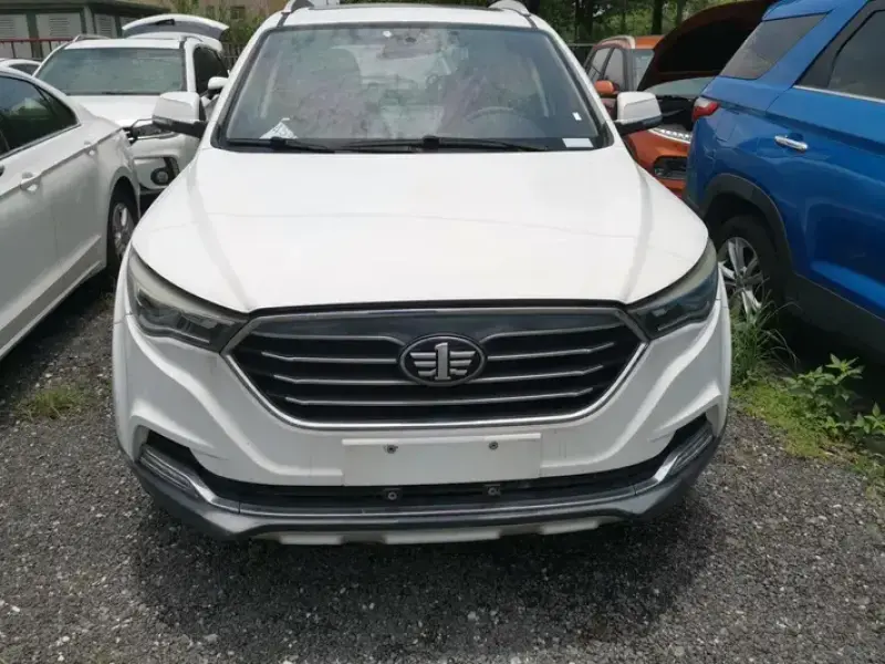 2018 Bestune X40 с пробегом 85 000 км