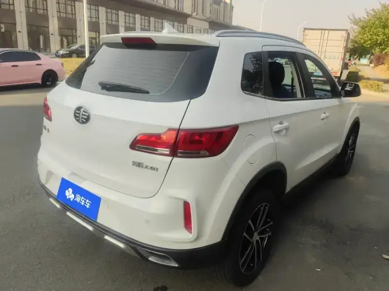 2017 Bestune X40 с пробегом 83 000 км