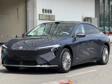 2025 Buick Zenith Sedan с пробегом 7 000 км