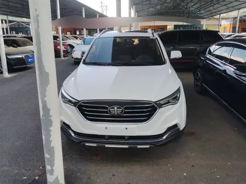 2017 Bestune X40 с пробегом 62 000 км