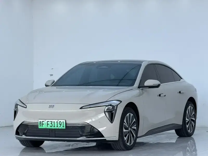 2025 Buick Zenith Sedan с пробегом 13 000 км
