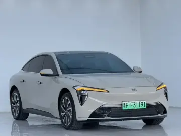 2025 Buick Zenith Sedan с пробегом 13 000 км