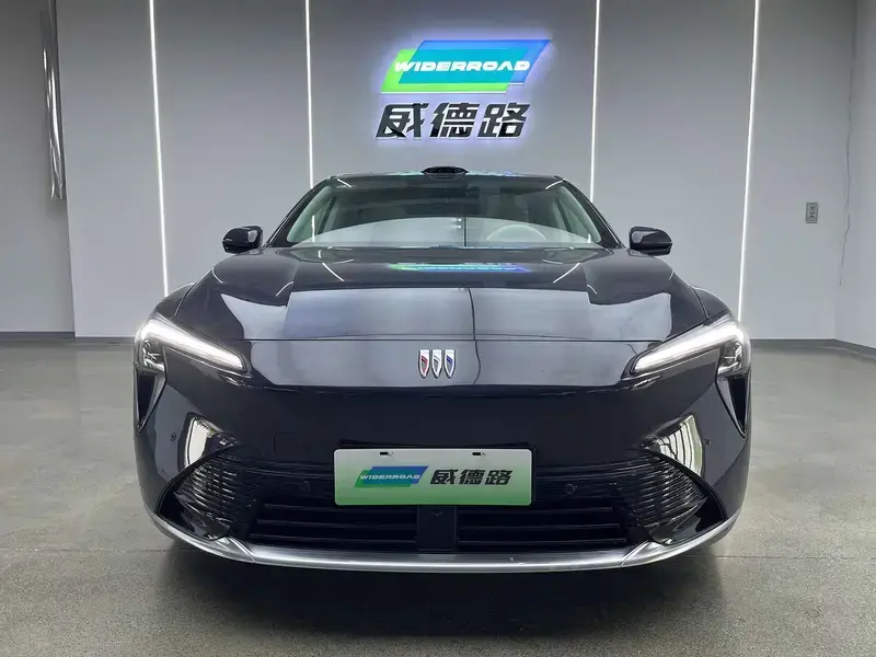 2025 Buick Zenith Sedan с пробегом 7 000 км