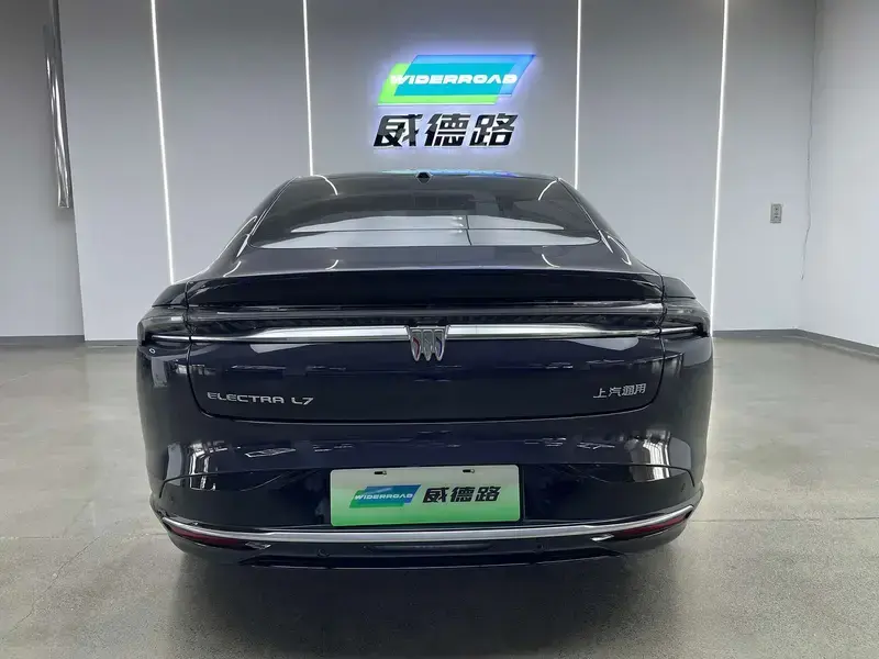 2025 Buick Zenith Sedan с пробегом 7 000 км