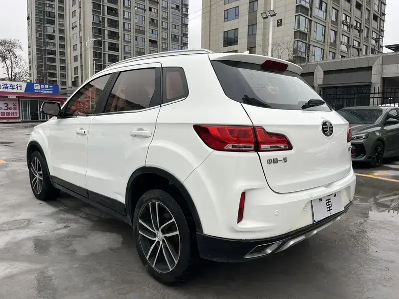 2017 Bestune X40 с пробегом 50 100 км