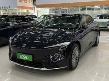2025 Buick Zenith Sedan с пробегом 2 600 км