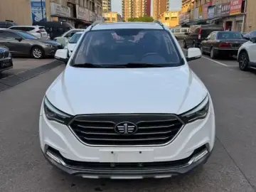 2018 Bestune X40 с пробегом 46 000 км