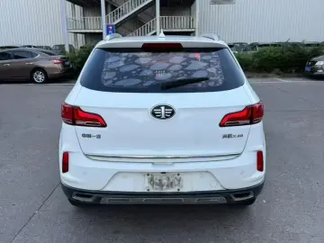 2018 Bestune X40 с пробегом 46 000 км