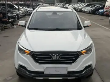 2019 Bestune X40 с пробегом 100 000 км