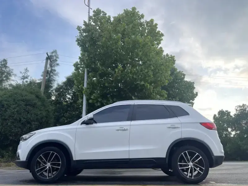 2017 Bestune X40 с пробегом 120 000 км