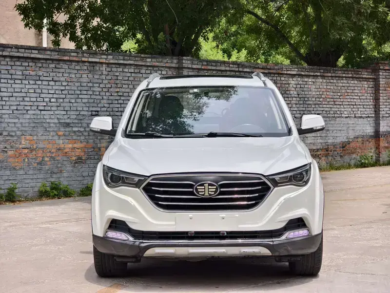 2018 Bestune X40 с пробегом 120 000 км
