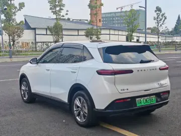 2025 Bestune Yueyi 03 с пробегом 66 000 км