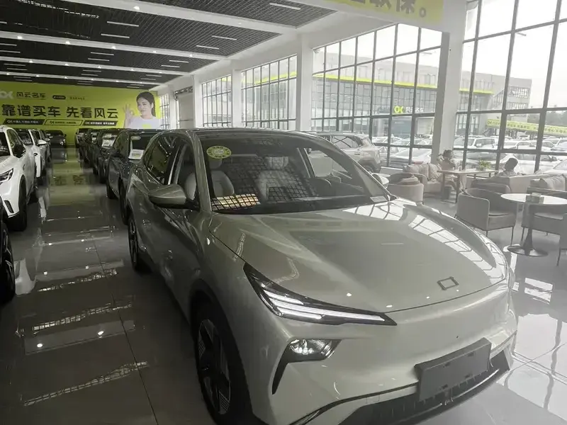 2025 Bestune Yueyi 03 с пробегом 23 000 км