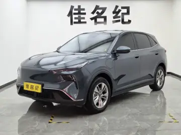 Bestune Yueyi 03