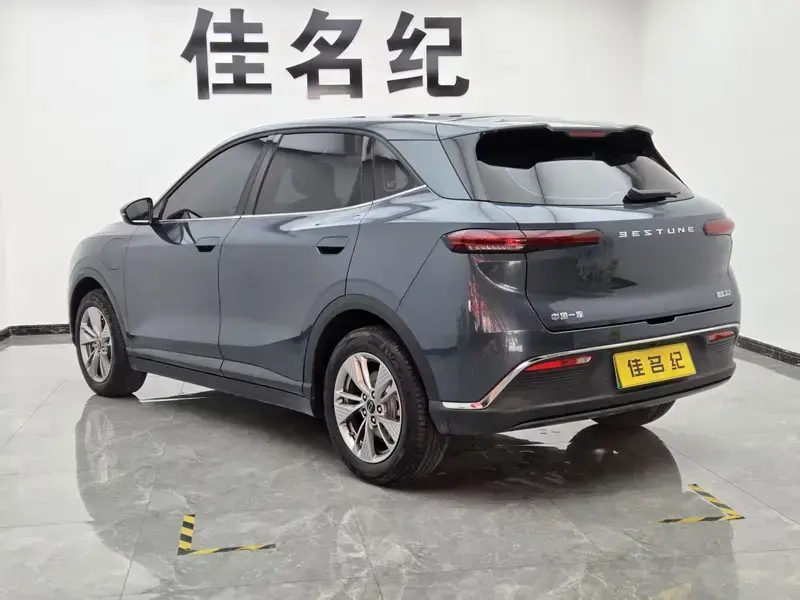 2025 Bestune Yueyi 03 с пробегом 19 000 км