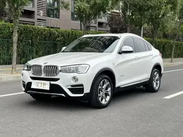 BMW X4 M40i