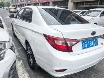 2014 BYD G5 с пробегом 20 000 км