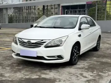 BYD G5