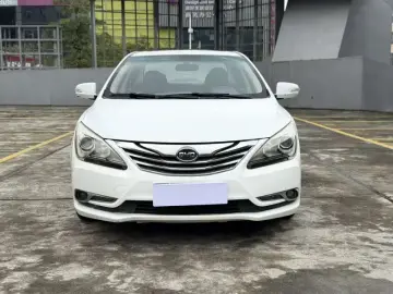 2014 BYD G5 с пробегом 102 000 км
