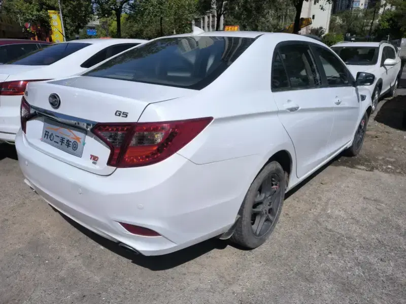 2014 BYD G5 с пробегом 90 000 км