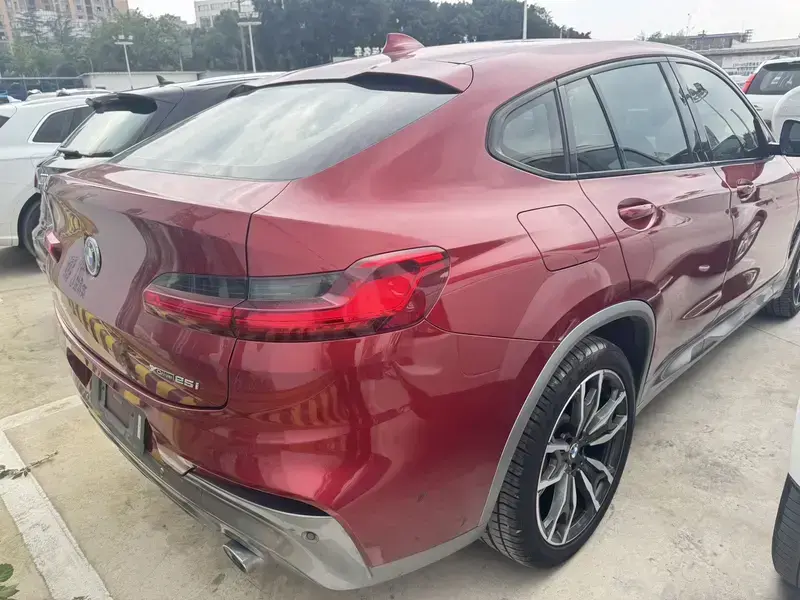 2019 BMW X4 M40i с пробегом 110 000 км