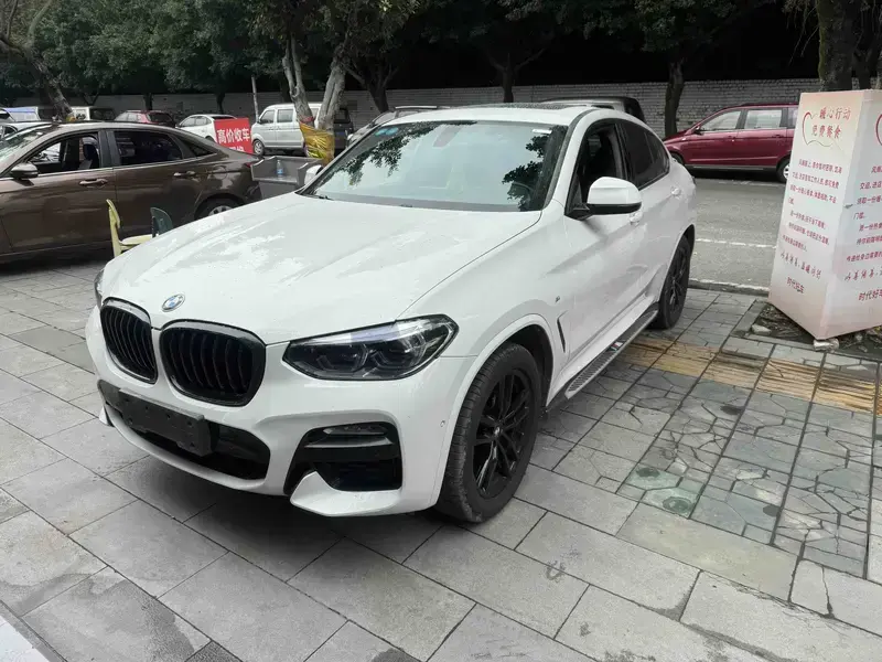 2019 BMW X4 M40i с пробегом 130 000 км