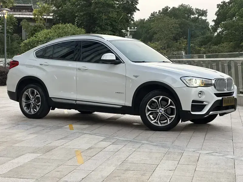 2016 BMW X4 M40i с пробегом 124 000 км