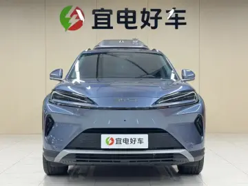 2025 BYD Hai Shi 07 DM-i с пробегом 4 000 км