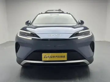 2025 BYD Hai Shi 07 DM-i с пробегом 1 500 км