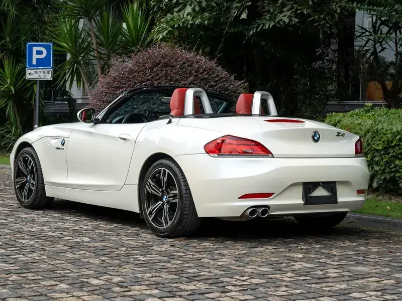 2011 BMW Z4 M40i с пробегом 97 000 км