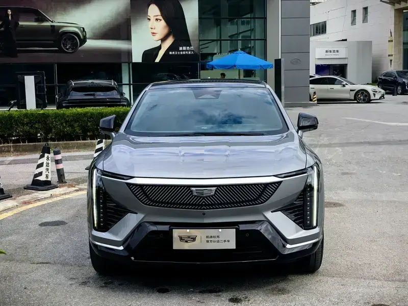 2024 Cadillac IQ Ao Ge с пробегом 46 300 км