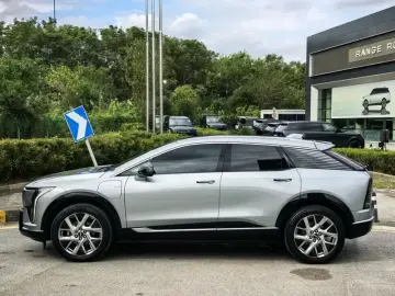 2024 Cadillac IQ Ao Ge с пробегом 46 300 км