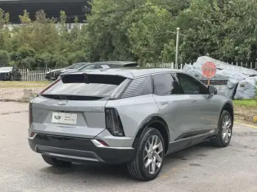 2024 Cadillac IQ Ao Ge с пробегом 46 300 км