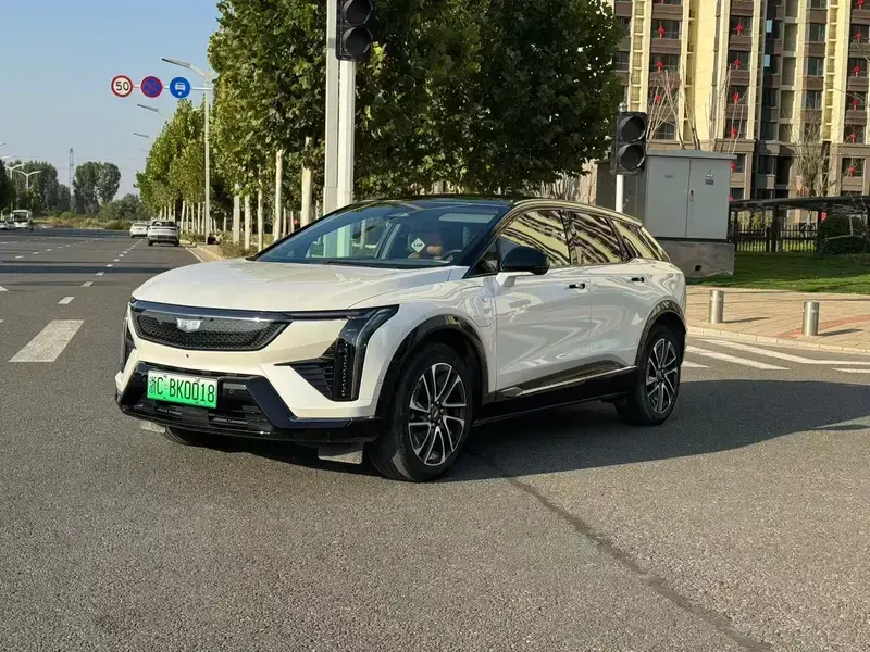 2024 Cadillac IQ Ao Ge с пробегом 10 000 км