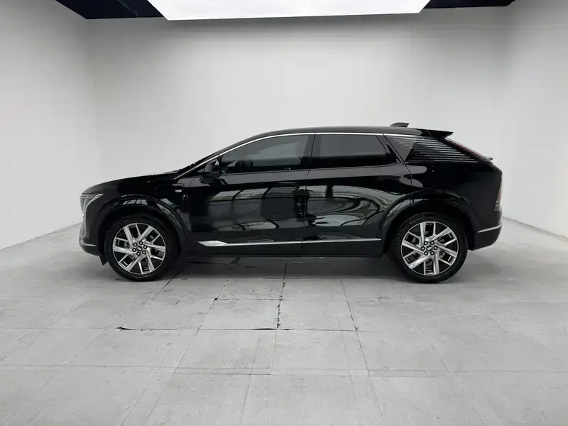 2024 Cadillac IQ Ao Ge с пробегом 47 000 км